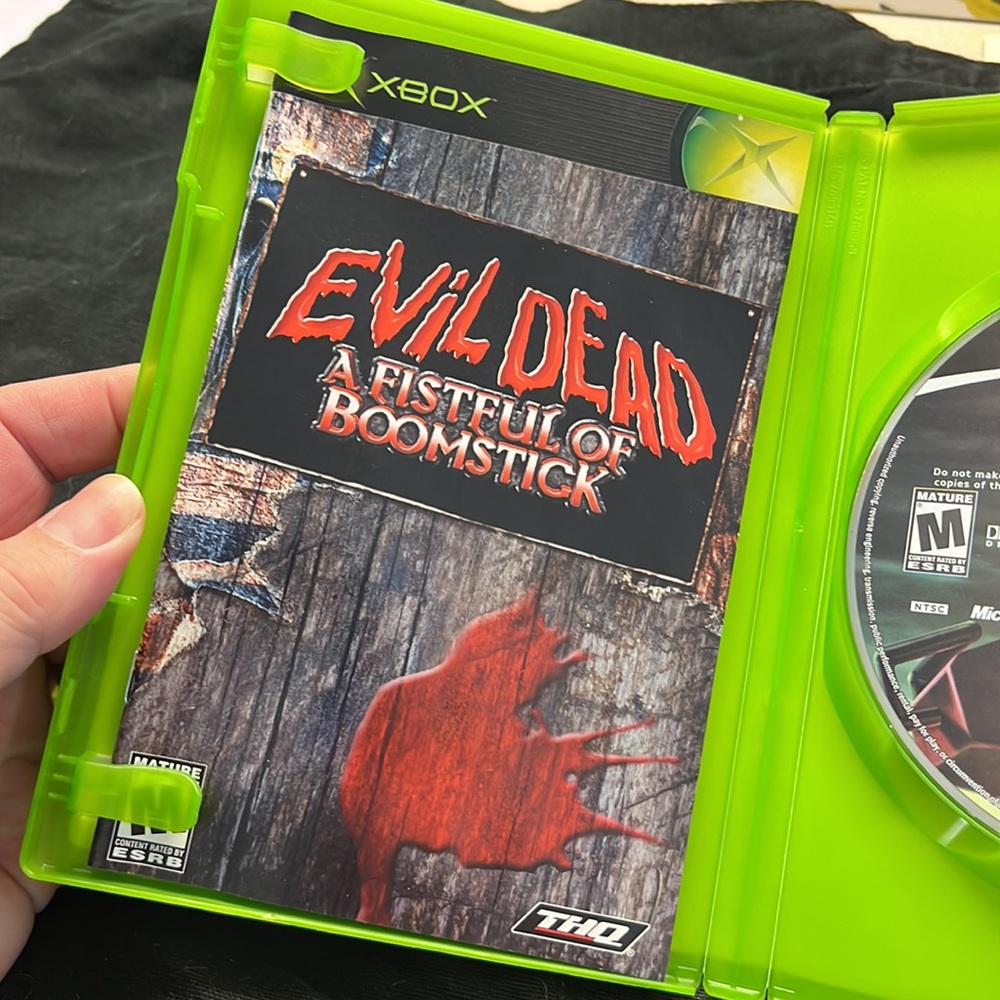 Evil Dead: A Fistful of Boomstick video game - XBox (2003) - Picture 4 of 9